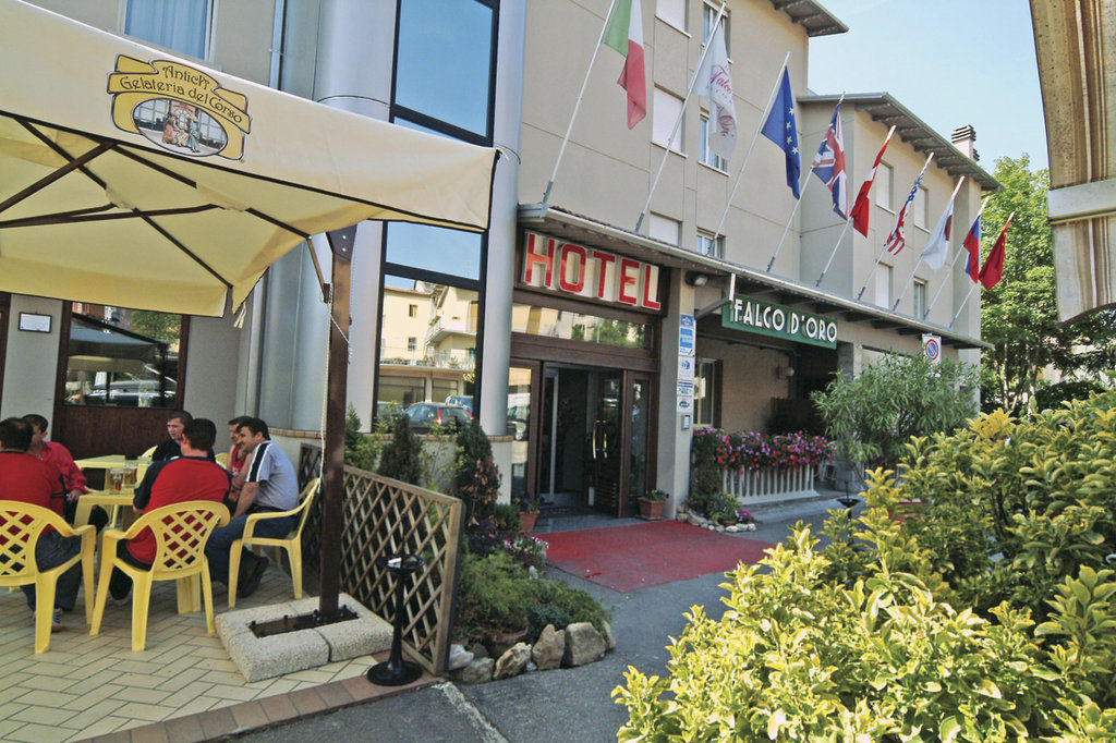 Hotel Falco D'Oro Tole Exteriér fotografie